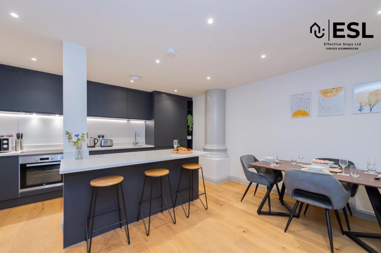 High Quality 2 Bedroom Church With Free Parking Apartment