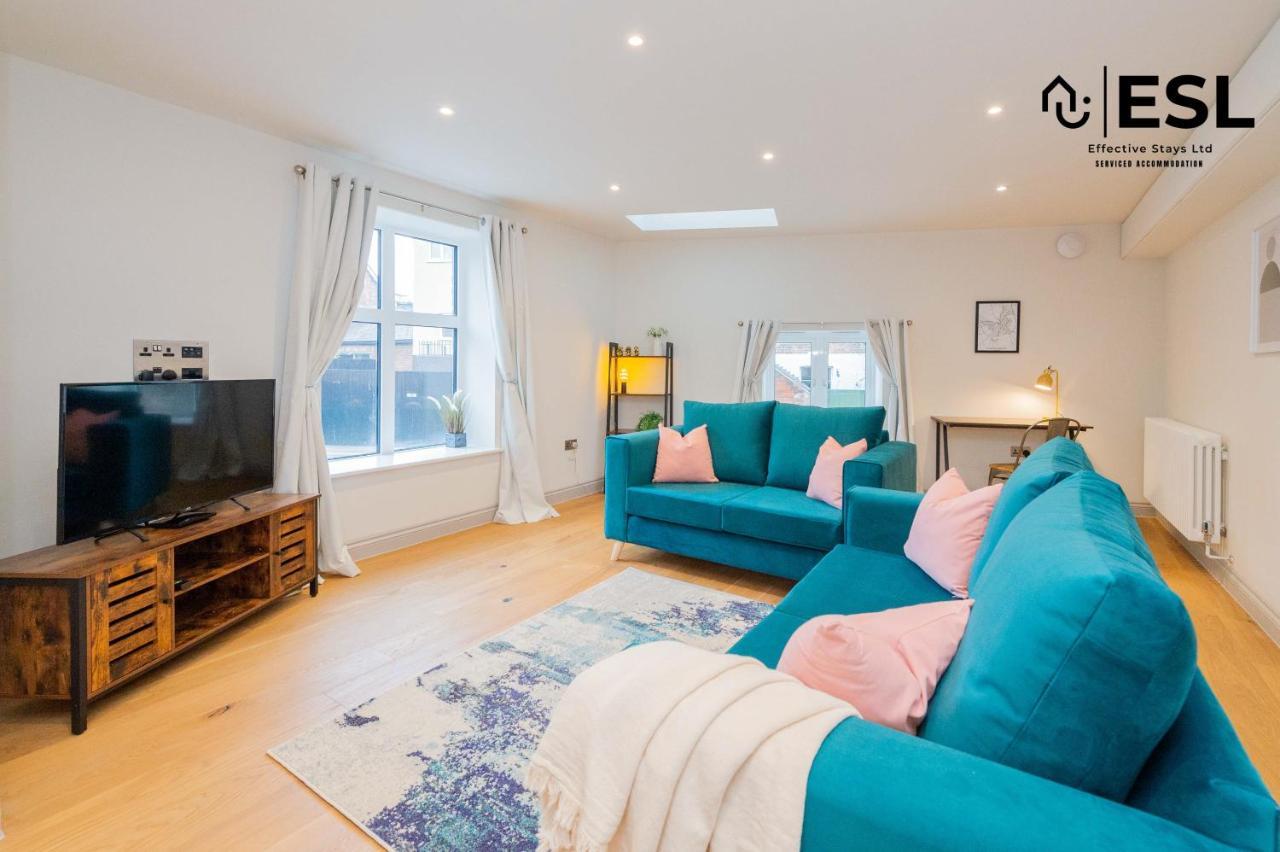 High Quality 2 Bedroom Church With Free Parking Apartment