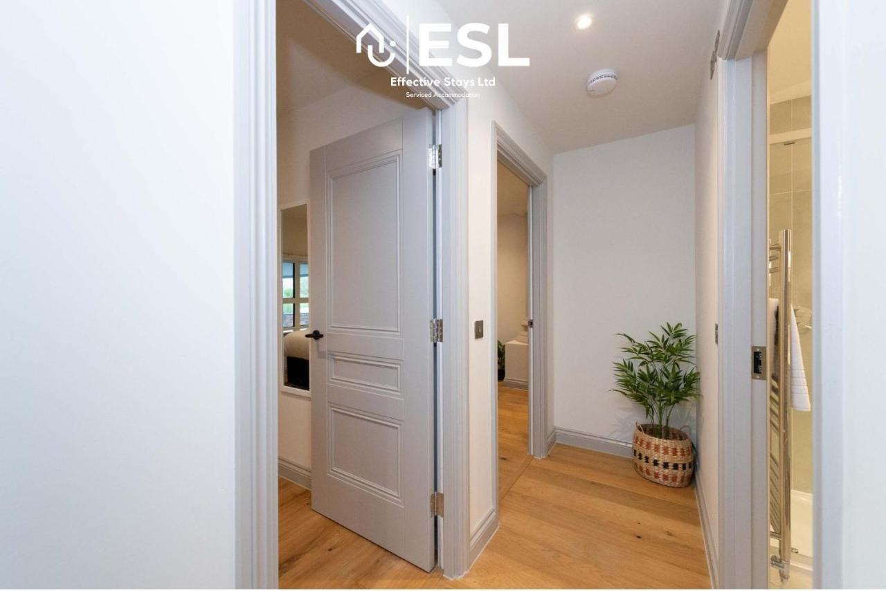 Apartment High Quality 2 Bedroom Church With Free Parking *